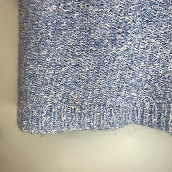 HAND KNIT 🏝️ Spring Sweater - Picture 3 of 4